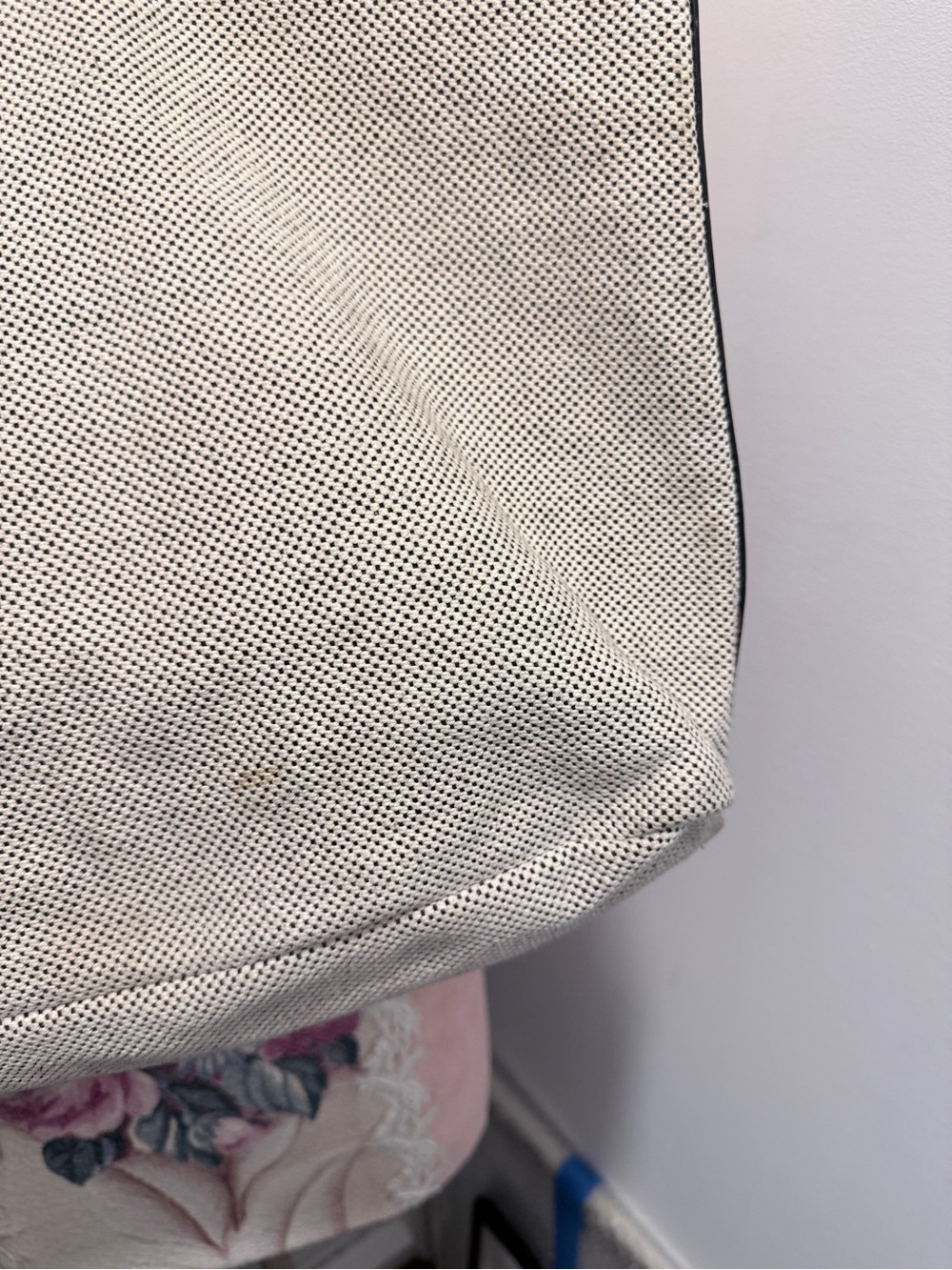 Tory Burch Black & Natural Canvas Logo Tote - Picture 4 of 7